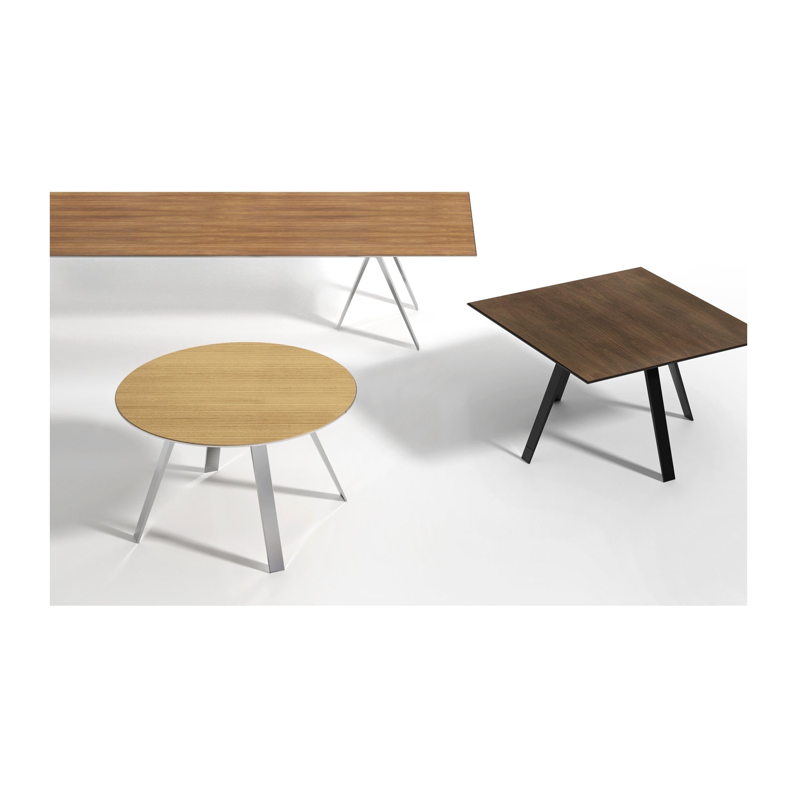 Gait Round Meeting Table